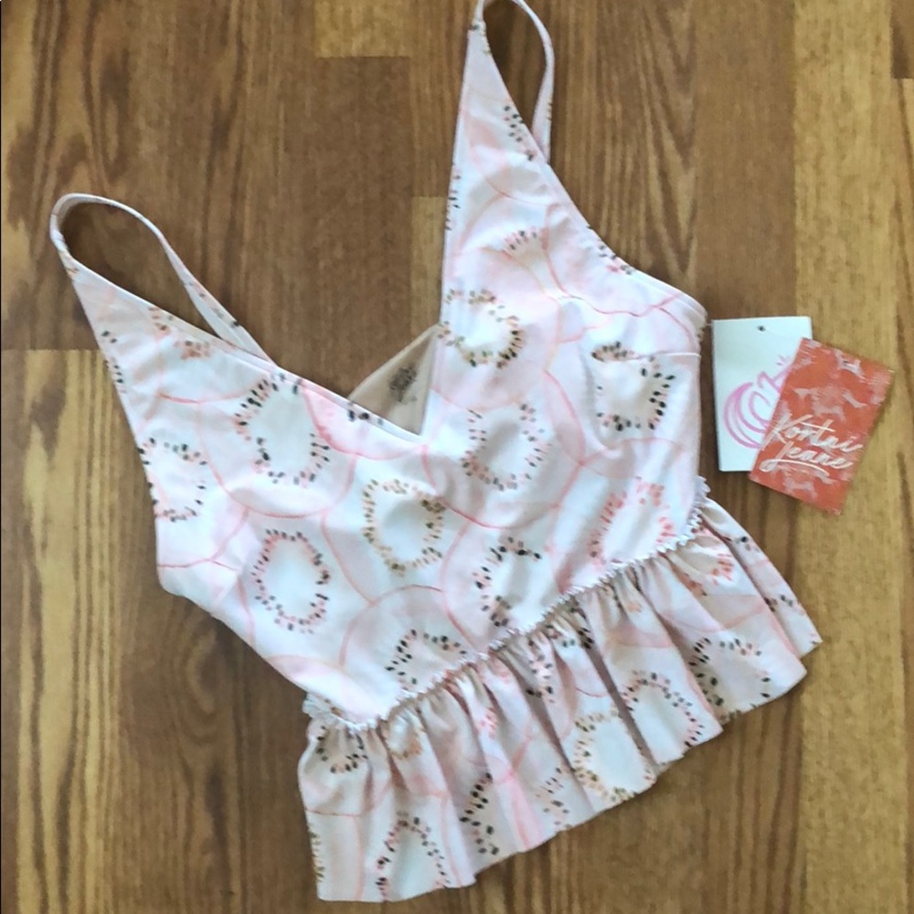 Kortni Jeane V neck XXL Kiwi Swim Top
